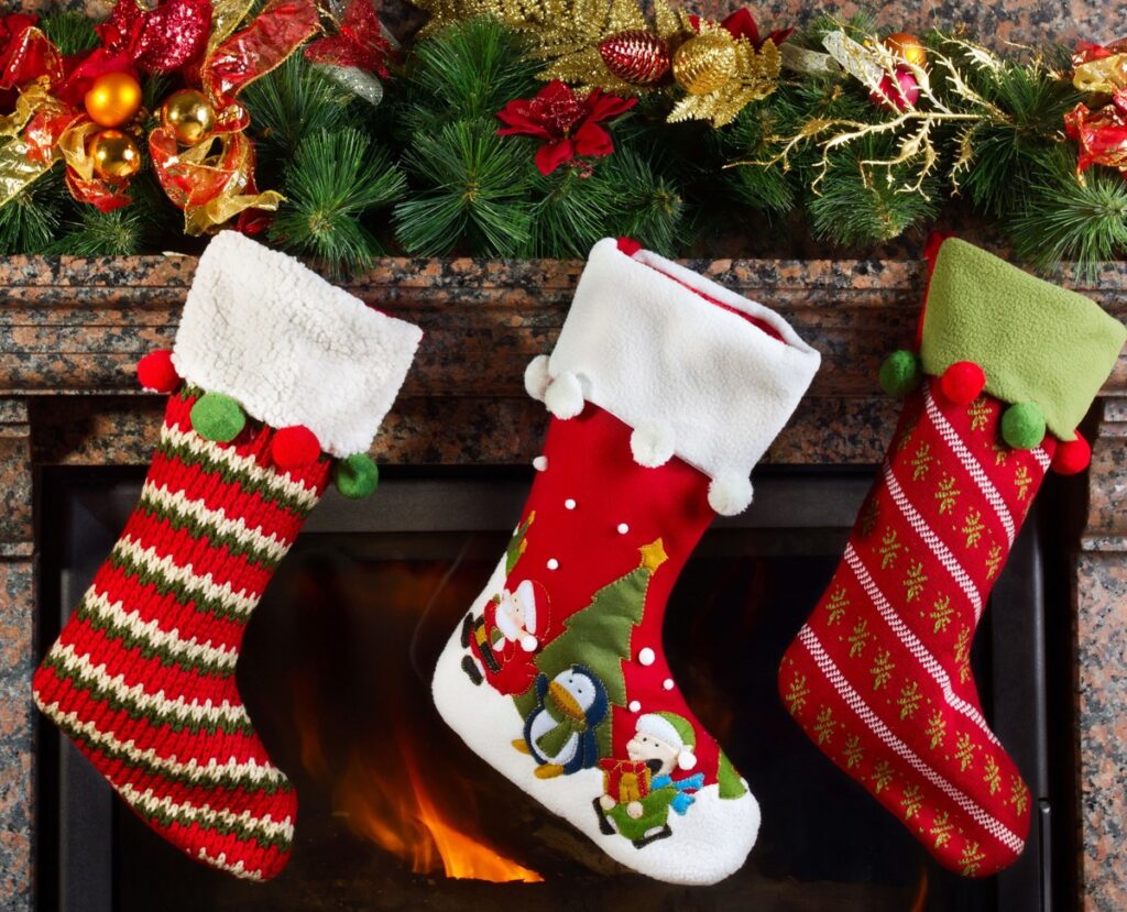 CAMPANIA ECONOMY - Grande successo per la "Calza sospesa"