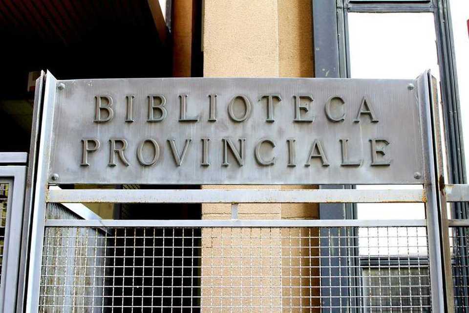CAMPANIA ECONOMY - 4 milioni per biblioteca di Fratte